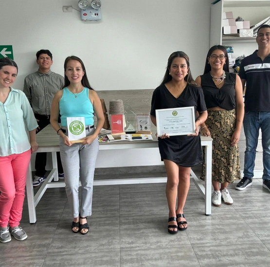 Knit-Lab Peru S.A.C.